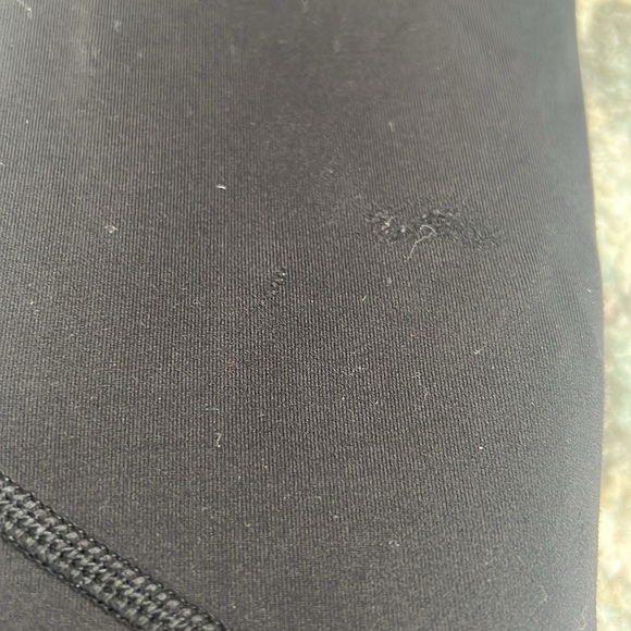 Lululemon Fast and Free Crops - Picture 4 of 14